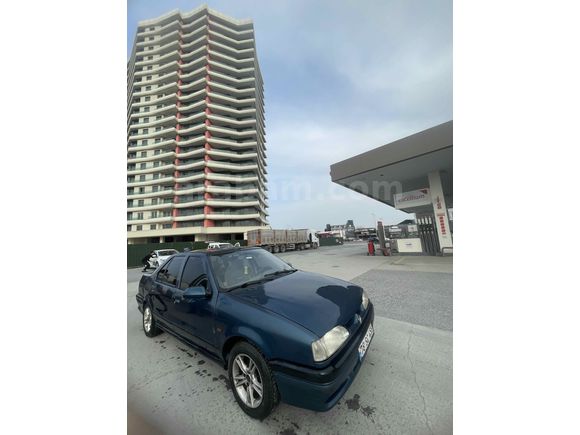 Sahibinden Renault R 19 1.4 Europa RL 1997 Model  263.000 km Mavi (metalik)