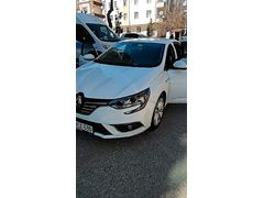 Sahibinden Renault Megane 1.5 blue dCi Icon 2019 Model  120000 km Beyaz