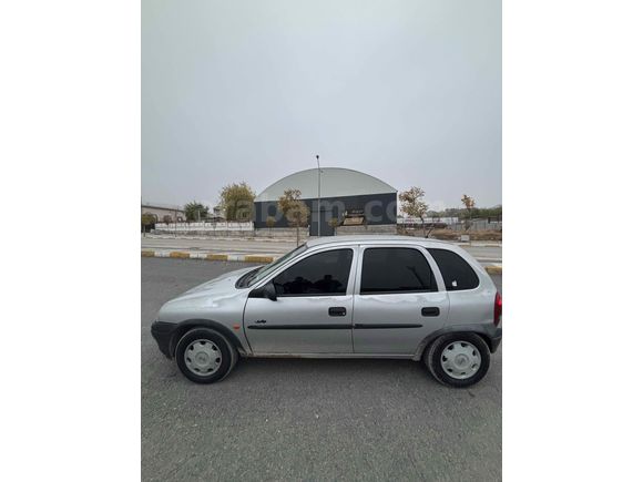 Sahibinden Opel Corsa 1.2 Swing 2000 Model 