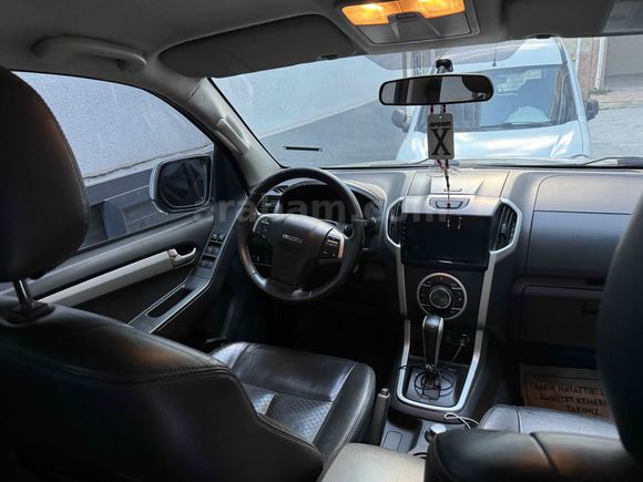 Sahibinden Isuzu D-Max 2.5 4x4 V-Cross 2014 Model 