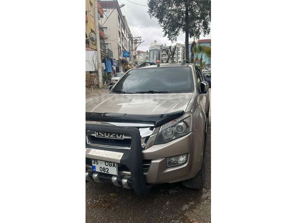 Sahibinden Isuzu D-Max 2.5 4x4 V-Cross 2014 Model 