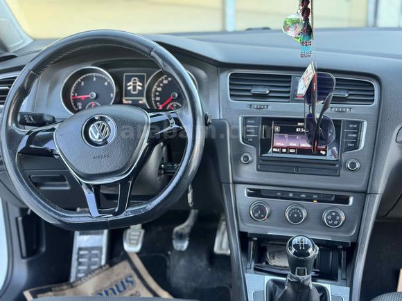 Sahibinden Volkswagen Golf 1.6 TDi BlueMotion Midline Plus 2013 Model 
