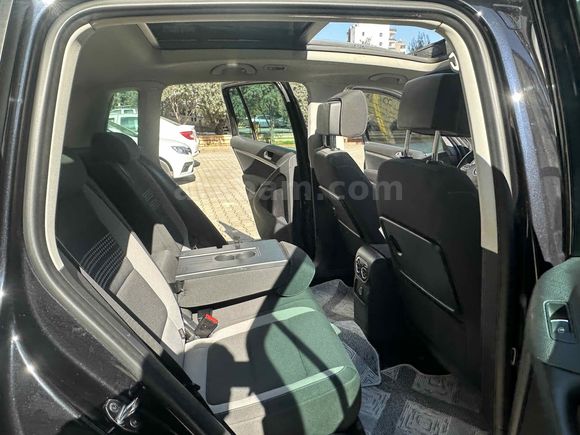 Sahibinden Volkswagen Tiguan 1.4 TSI Chrome Edition 2013 Model  103.055 km Siyah