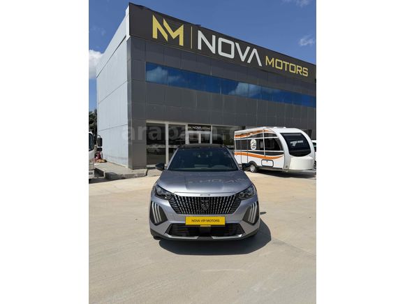HATASIZ 2025 PEUGEOT 2008 KUSURSUZ CAM TAVAN