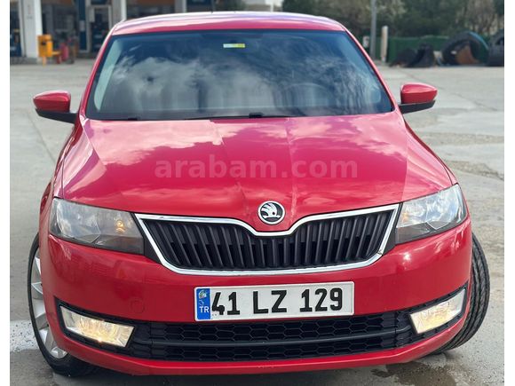 Sahibinden Skoda Rapid 1.2 TSI GreenTec Ambition 2015 Model