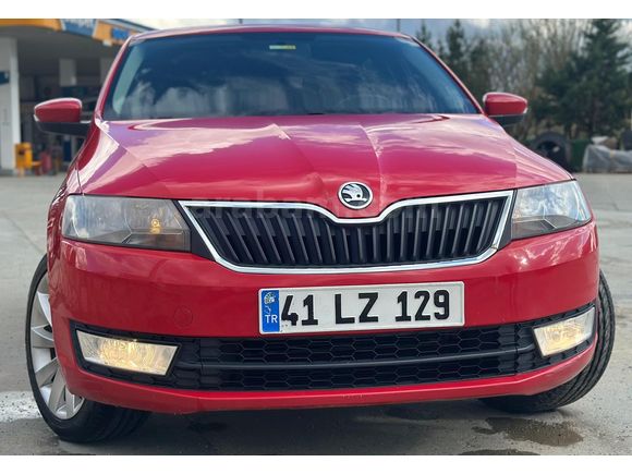 Sahibinden Skoda Rapid 1.2 TSI GreenTec Ambition 2015 Model