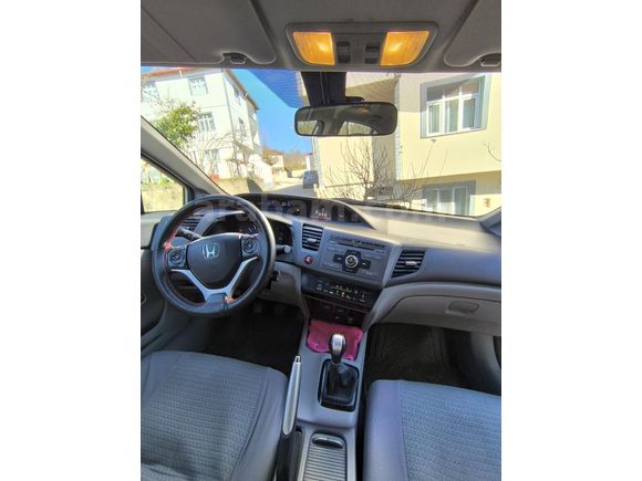 Sahibinden Honda Civic 1.6i VTEC ECO Elegance 2013 Model