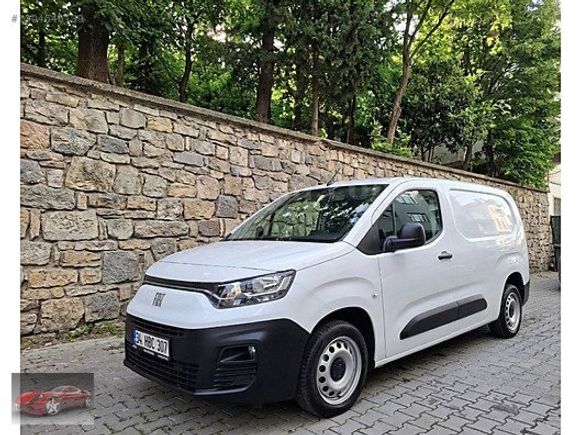 2023 MODEL HATASIZ MAXİ 2+1 20 BİN KM %20 KDV