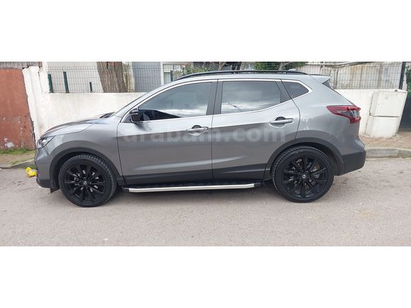 Temiz Nissan Qashqai Hatasız Boyasız 2021 Çıkışlı