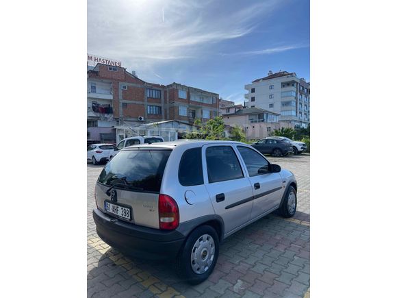 Sahibinden Opel Corsa 1.2 Swing 2000 Model 