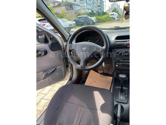 Sahibinden Opel Corsa 1.2 Swing 2000 Model 