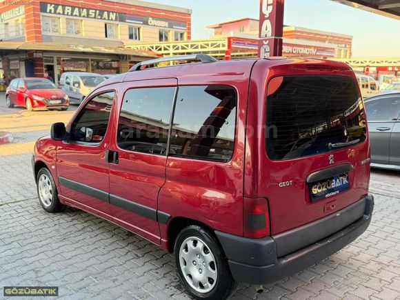 2004 MODEL+BOYASIZ+ÇİFT SÜRGÜ TEK BAGAJ+KLİMALI+ORJİNAL