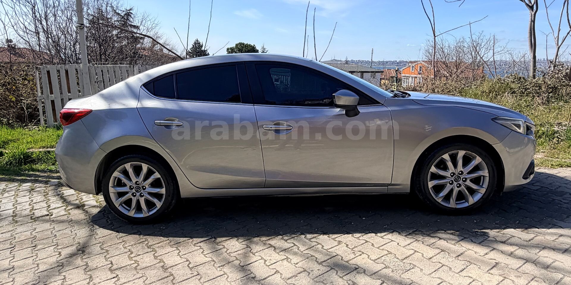 Sahibinden Mazda 3 1.5 SkyActive-D Power Sense 2016 Model İstanbul 266.000 km Gri (metalik) 3