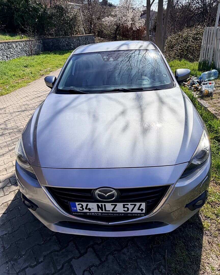 Sahibinden Mazda 3 1.5 SkyActive-D Power Sense 2016 Model İstanbul 266.000 km Gri (metalik) 4