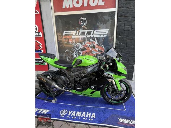 Galeriden Kawasaki Ninja ZX 6R 2009 Model İstanbul 73.000 km Yeşil