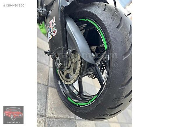Galeriden Kawasaki Ninja ZX 6R 2009 Model İstanbul 73.000 km Yeşil