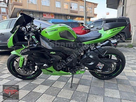 Galeriden Kawasaki Ninja ZX 6R 2009 Model İstanbul 73.000 km Yeşil
