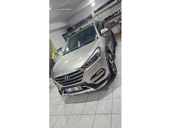 Sahibinden Hyundai Tucson 1.6 T-GDi Elite Plus 2017 Model 