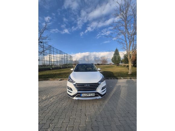 Sahibinden Hyundai Tucson 1.6 CRDi Elite 2020 Model  105.000 km Beyaz