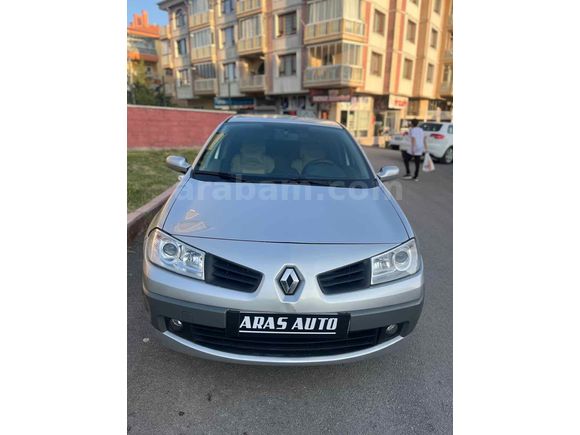 Sahibinden Renault Megane 1.6 Expression 2008 Model 