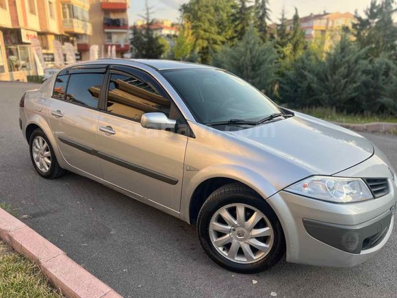 Sahibinden Renault Megane 1.6 Expression 2008 Model 