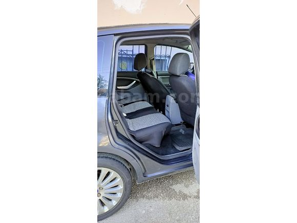 Sahibinden Ford C-Max 1.6 TDCi Titanium 2009 Model