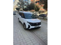 Sahibinden Ford Tourneo Courier 1.5 EcoBlue Titanium 2024 Model  38.000 km Beyaz