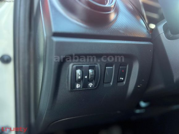 TRUSTY ONATÇA'DAN RENAULT CAPTUR