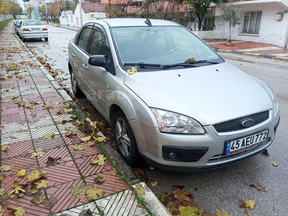 Sahibinden Ford Focus 1.6 TDCi Collection 2007 Model  296.000 km Gri