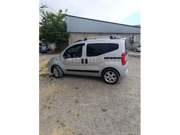 Sahibinden Fiat Fiorino Combi 1.3 Multijet Emotion 2013 Model  135.000 km Gri (Gümüş)
