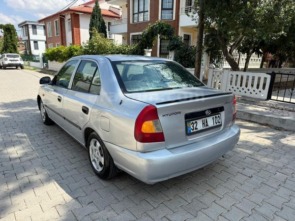 Temiz düşük km bakımlı Aile aracı arayanlara