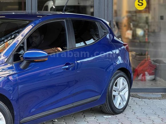 GÜMÜŞ GRUP / HATASIZ / LANSMAN / 12 TASKSİT / 65.000KM / CLIO