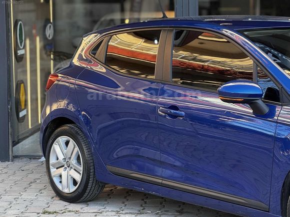 GÜMÜŞ GRUP / HATASIZ / LANSMAN / 12 TASKSİT / 65.000KM / CLIO