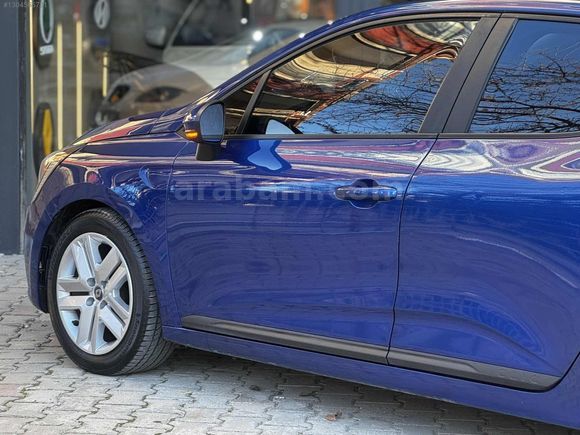 GÜMÜŞ GRUP / HATASIZ / LANSMAN / 12 TASKSİT / 65.000KM / CLIO