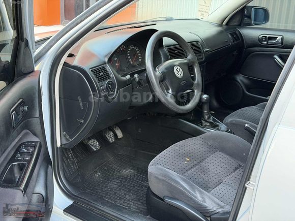 ÇAKIR OTOMOTİV'DEN SANRUFFLU 1999 MODEL GOLF4