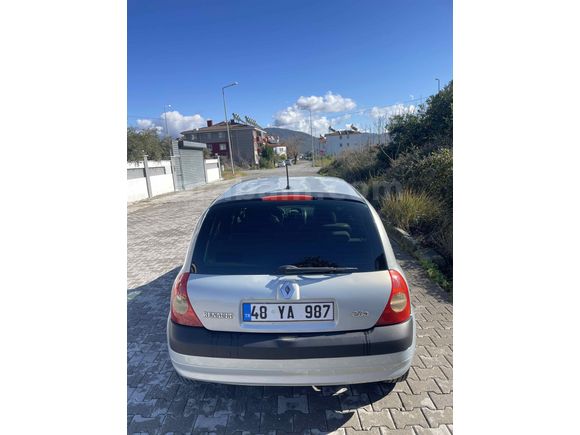 Sahibinden Renault Clio 1.2 Authentique 2005 Model 
