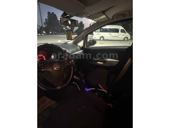 Sahibinden Fiat Linea 1.3 Multijet Active Plus 2011 Model 