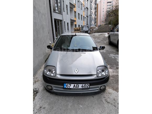 Sahibinden Renault Clio 1.6 RTE 2000 Model