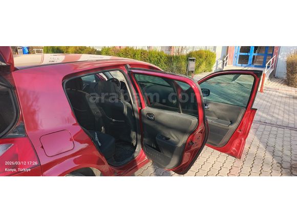 Sahibinden Renault Megane 1.6 Dynamique 2004 Model  274.500 km Kırmızı