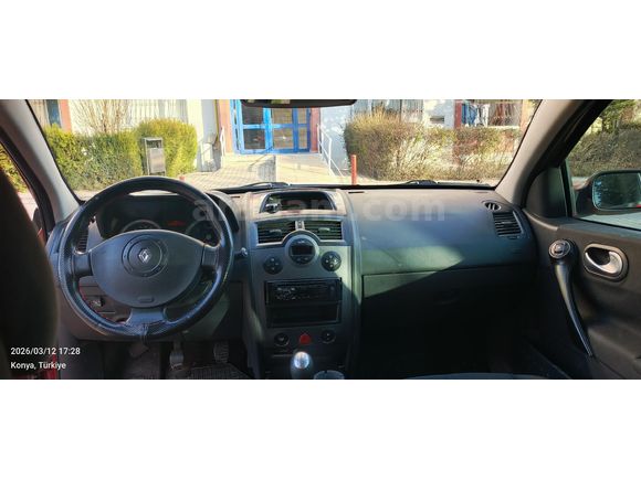 Sahibinden Renault Megane 1.6 Dynamique 2004 Model  274.500 km Kırmızı