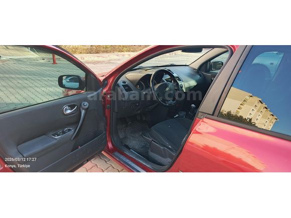 Sahibinden Renault Megane 1.6 Dynamique 2004 Model  274.500 km Kırmızı