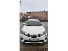 Sahibinden 2013 Corolla 1.6 Premium 