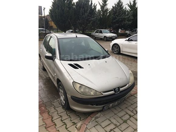 Sahibinden Peugeot 206 1.4 HDi X-Design 2006 Model 
