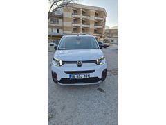 Sahibinden Citroen Berlingo 1.5 BlueHDI Shine Bold 2025 Model