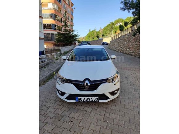 Sahibinden Renault Megane 1.3 TCe Joy 2020 Model 