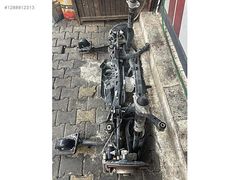 Tiguan arka traves taşıyıcı dolu hatasız