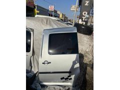 Caddy arka sol sürgülü kapı dolu