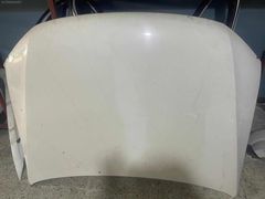 Amarok hatasız motor kaputu beyaz