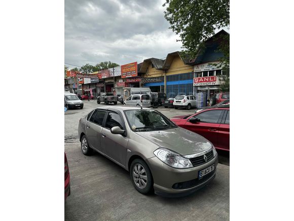 Renault symbol 2009 (Aciliyeti vardır)