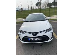 Sahibinden Toyota Corolla 1.8 Hybrid Dream 2019 Model 